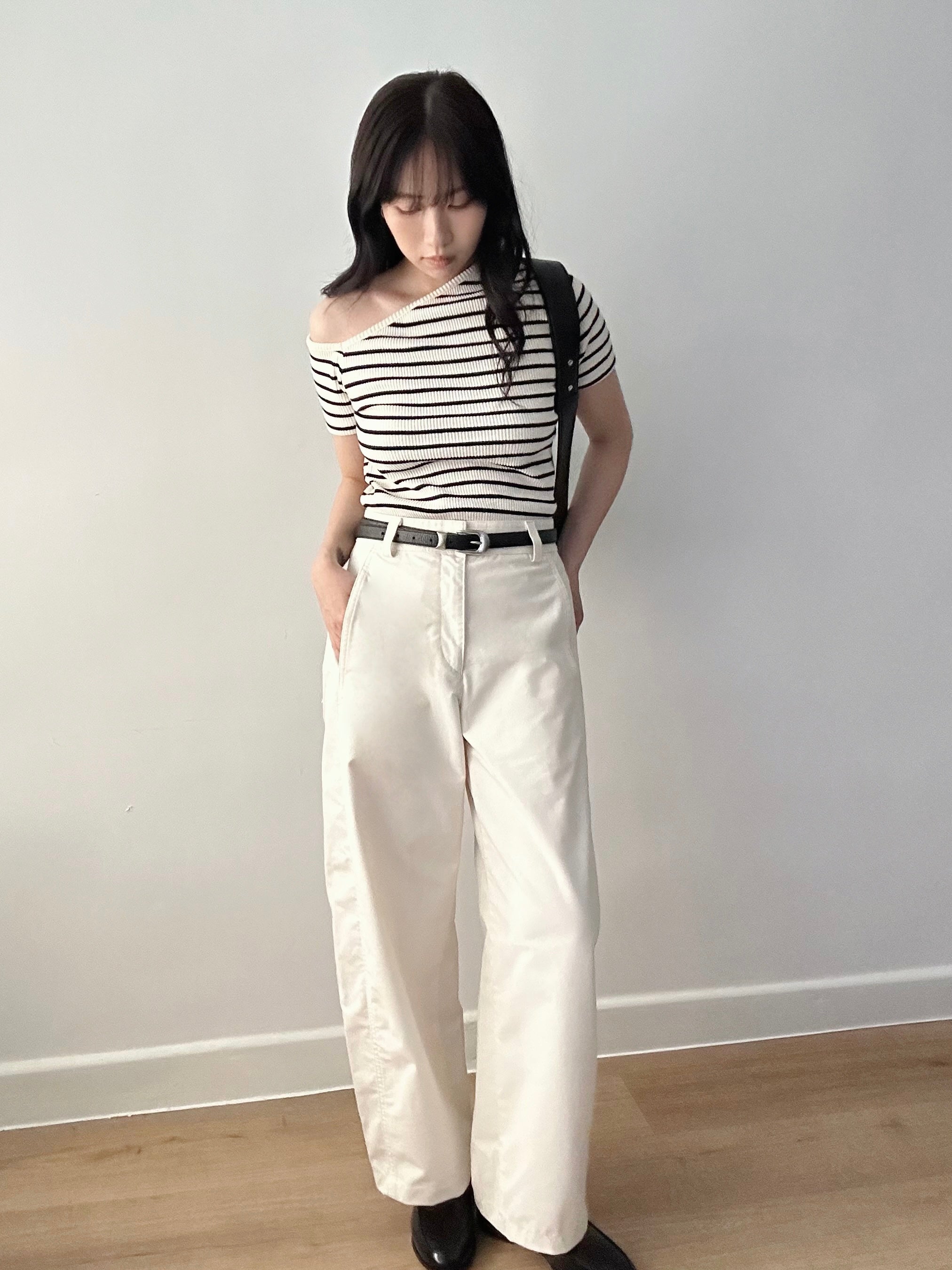 條紋露肩tops